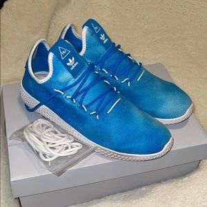 Adidas Tennis Hu Pharrell shoes
